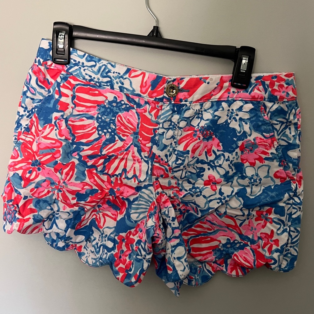 Lily buttercup short